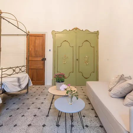 Country house Castell De Villavecchia